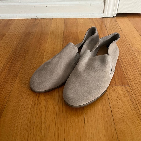Lucky Brand Gray Suede Loafers, Size 8.5 - Picture 3 of 3